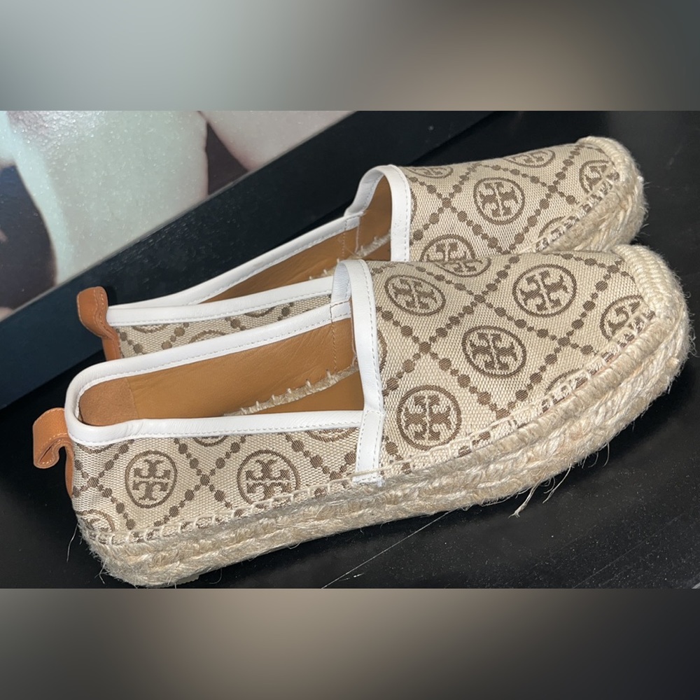 Tory Burch espadrille size 5